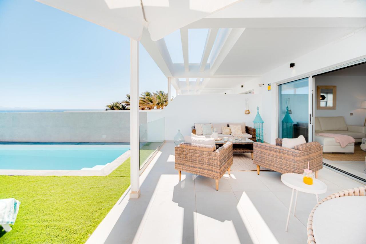 Mara Marina Suites 4 Playa Blanca  Exterior photo